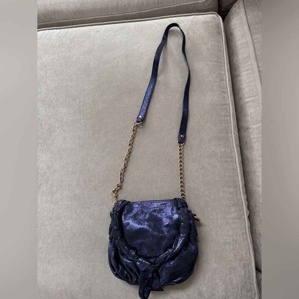 Corso cómo purple shiny purse